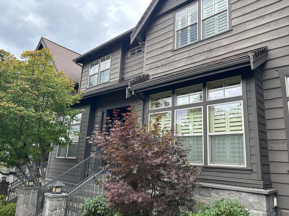 2nd image of 10225 SW Taylor St