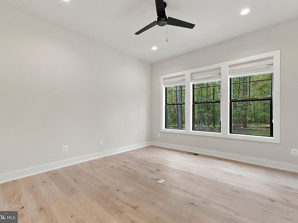 1st image of LOT 24 Pignut Mountain Rd