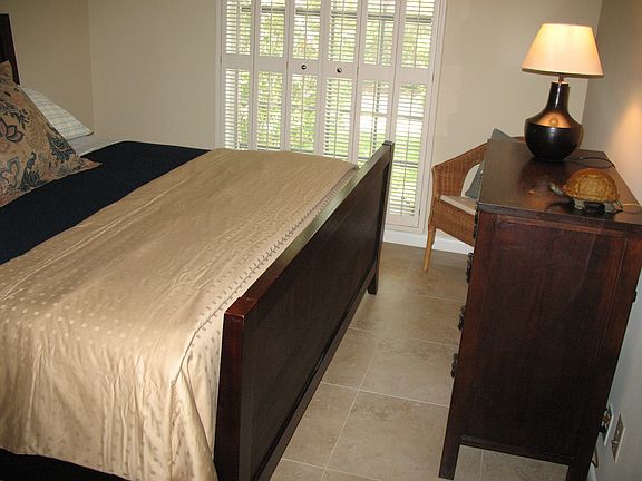 Guest King Bedroom