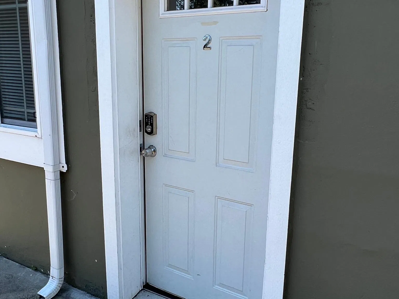 320 S Lafayette Ave — Photo 1