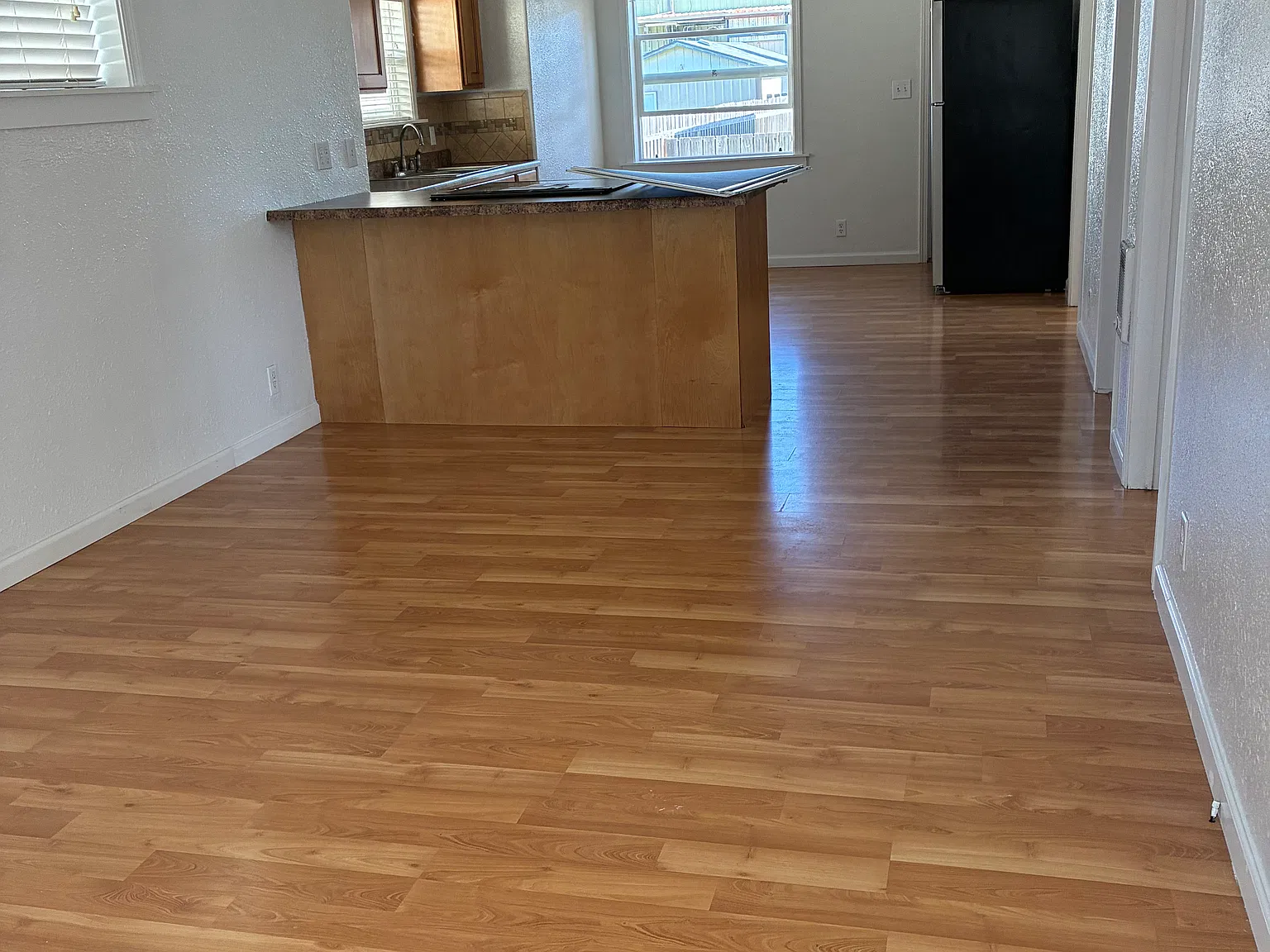 2 bed, 850 sqft, $1,500 — Photo 1