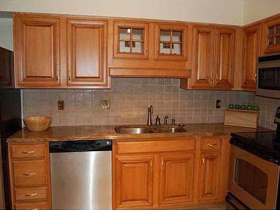 3rd image of 33 Plantation Dr NE #B