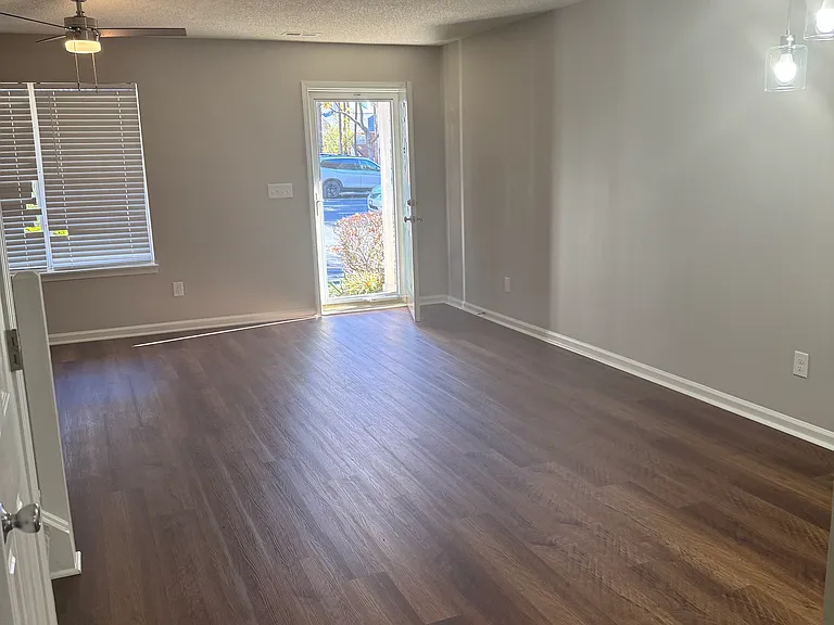 5734 Prescott Ct — Photo 5