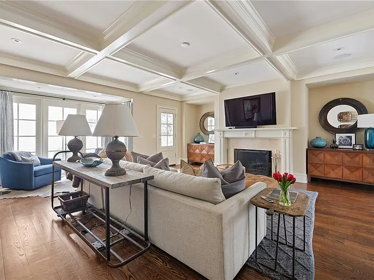 1811 Lenox Rd NE — Photo 49