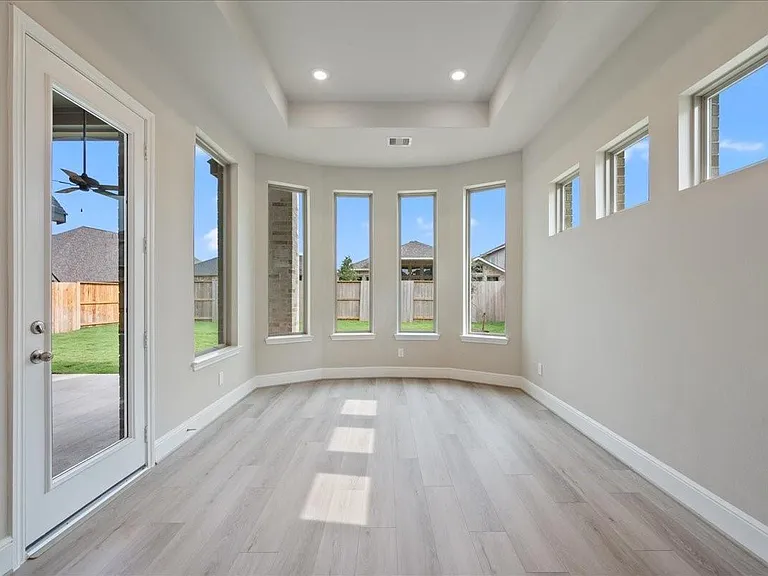 7523 Mariposa Way — Photo 19