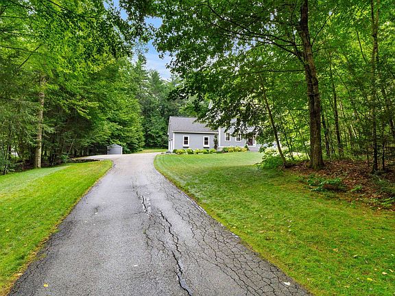 2nd image of 31 Parker Road