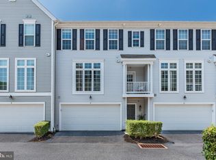 3034 Meridian Cmns UNIT F, Mechanicsburg, PA 17055