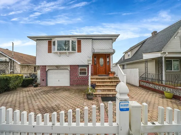 260 Yale Street, Hempstead, NY 11550