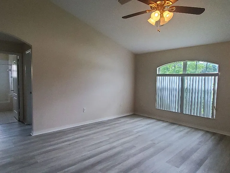 4047 Cannon Ct — Photo 3