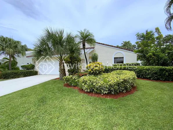 7050 NW 2nd Ter, Boca Raton, FL 33487