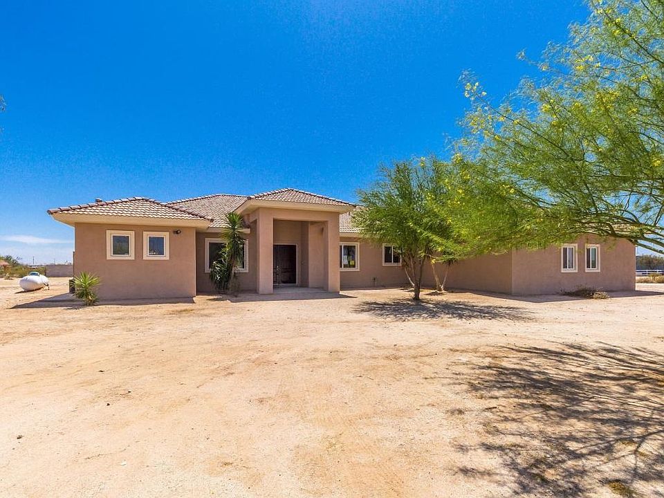 1st image of 15661 W Mustang Ln