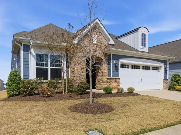 1017 Tamarisk Ln, Durham, NC 27703