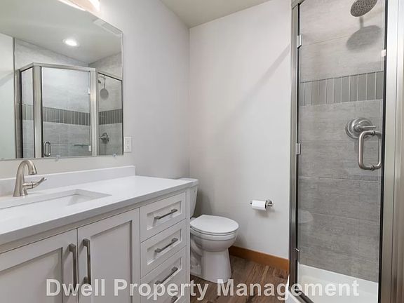 4th image of 606 Front St Unit 205