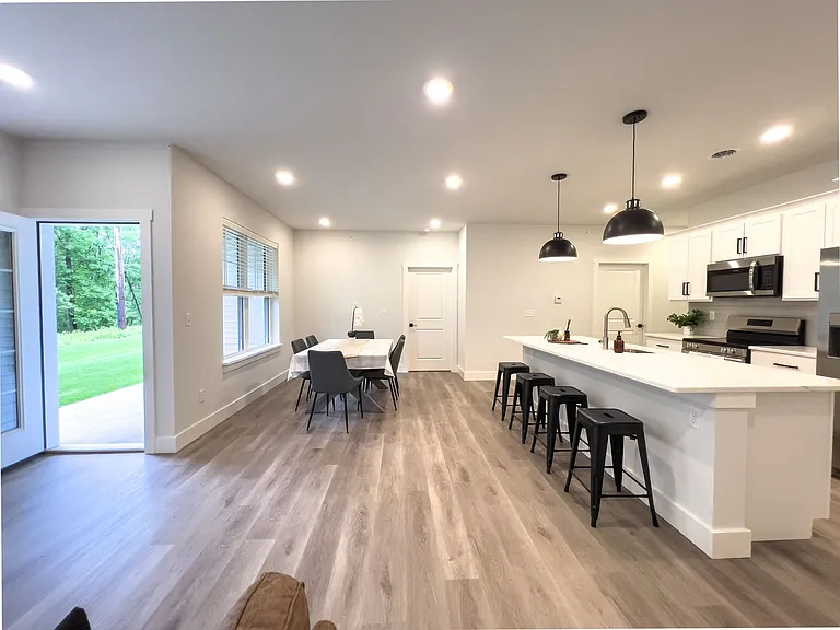 Excelsior North Greenbush — Photo 6