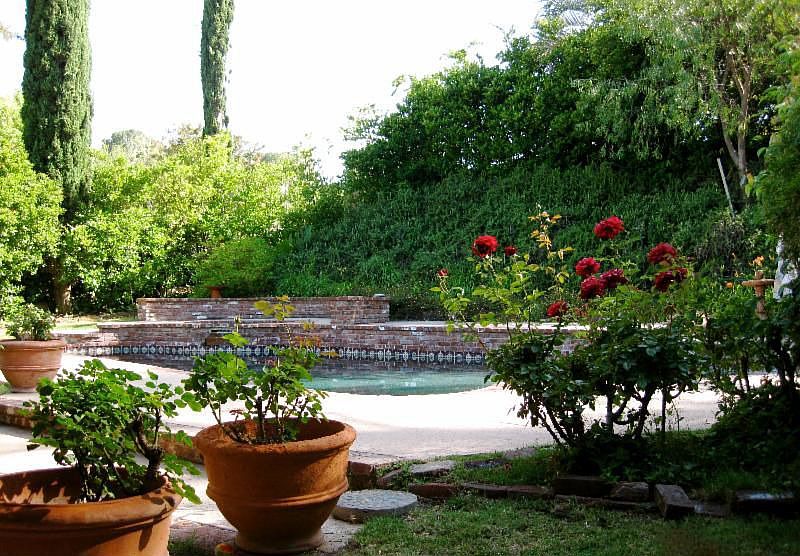 Trazana Beauty Pool
