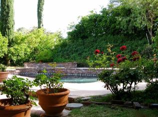 6455 Radford Ave, North Hollywood, CA 91606
