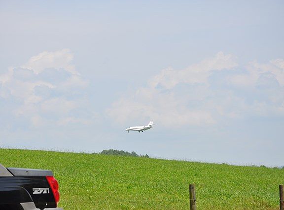 4th image of 1400 Airport Rd