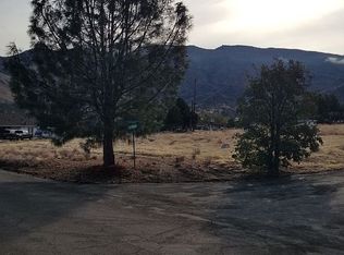 2950 Chipmunk Pl, Mountain Mesa, CA 93240