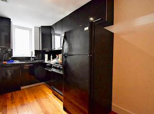 172 Meserole St #1L, Brooklyn, NY 11206