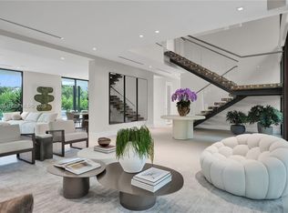 100 Hampton Ln, Key Biscayne, FL 33149