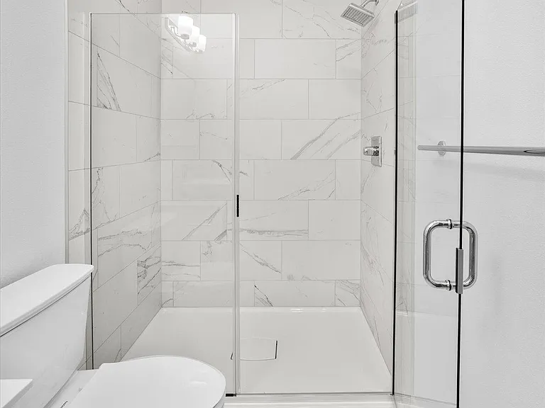 9002 Redmond Woodinville Rd NE #9002 — Photo 15
