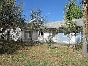 4th image of 15724 Lake Hodge Ct