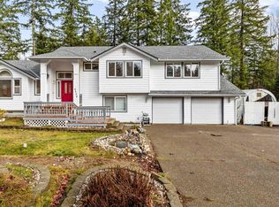 6433 Crossing Pl SW, Pt Orchard, WA 98367