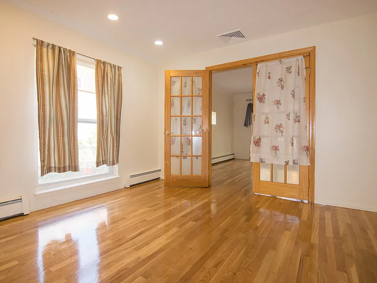 148 Thorndike St #1 — Photo 15