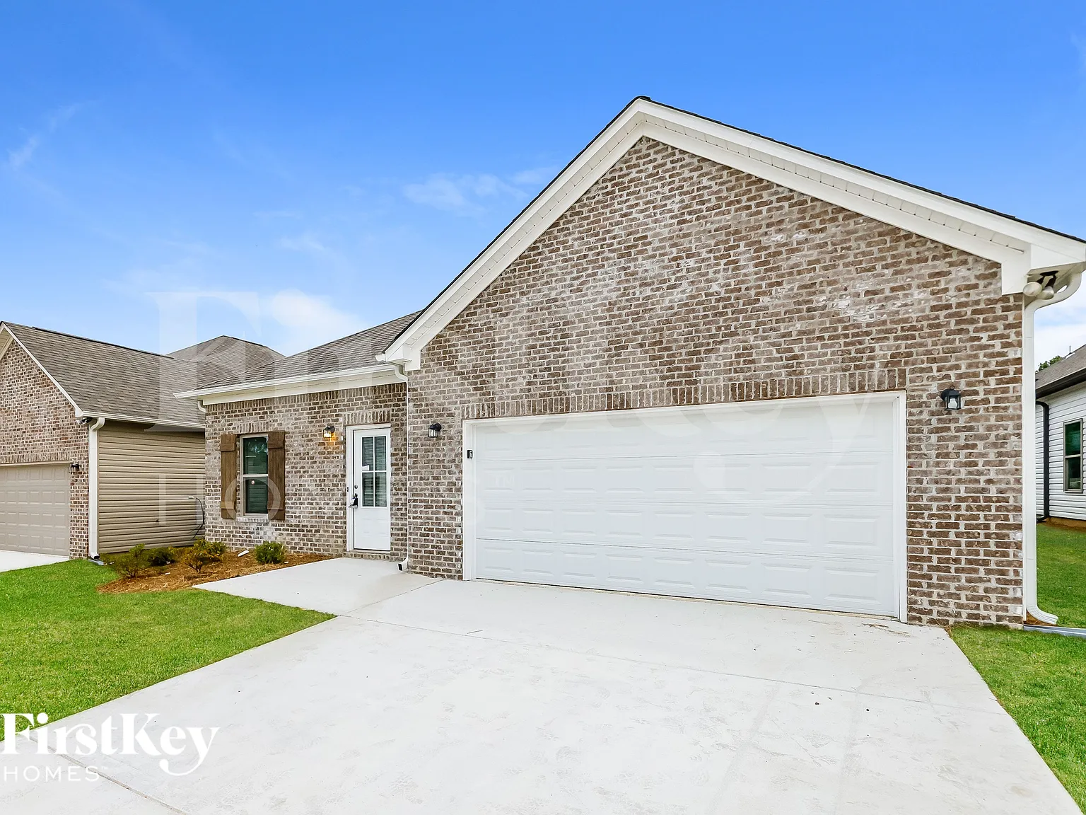 3 bed, 2.0 bath, 1801 sqft, $1,555 — Photo 2