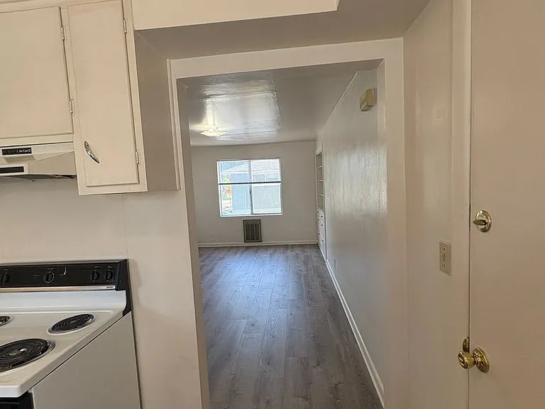 1840 Mill St #C — Photo 1