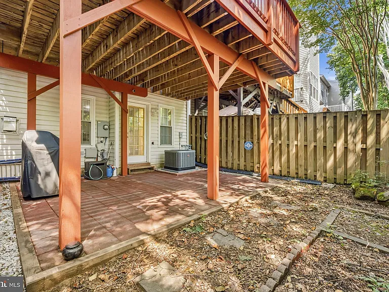 13967 Gill Brook Ln — Photo 35