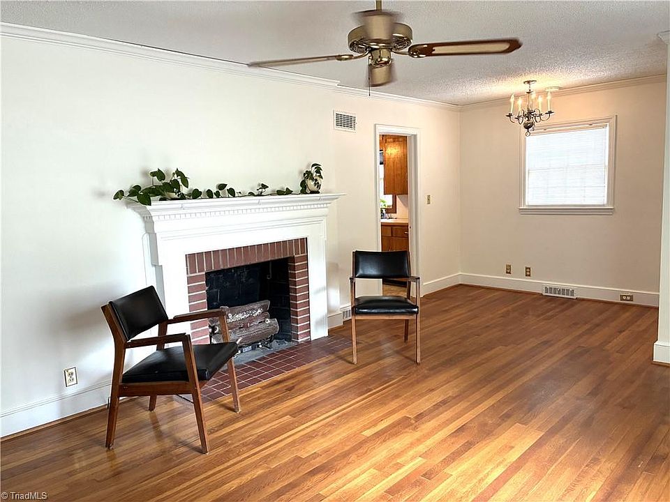 1st image of 526 Ashland Dr