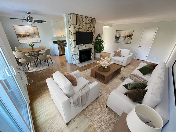 5th image of 1530 S Saltair Ave #2