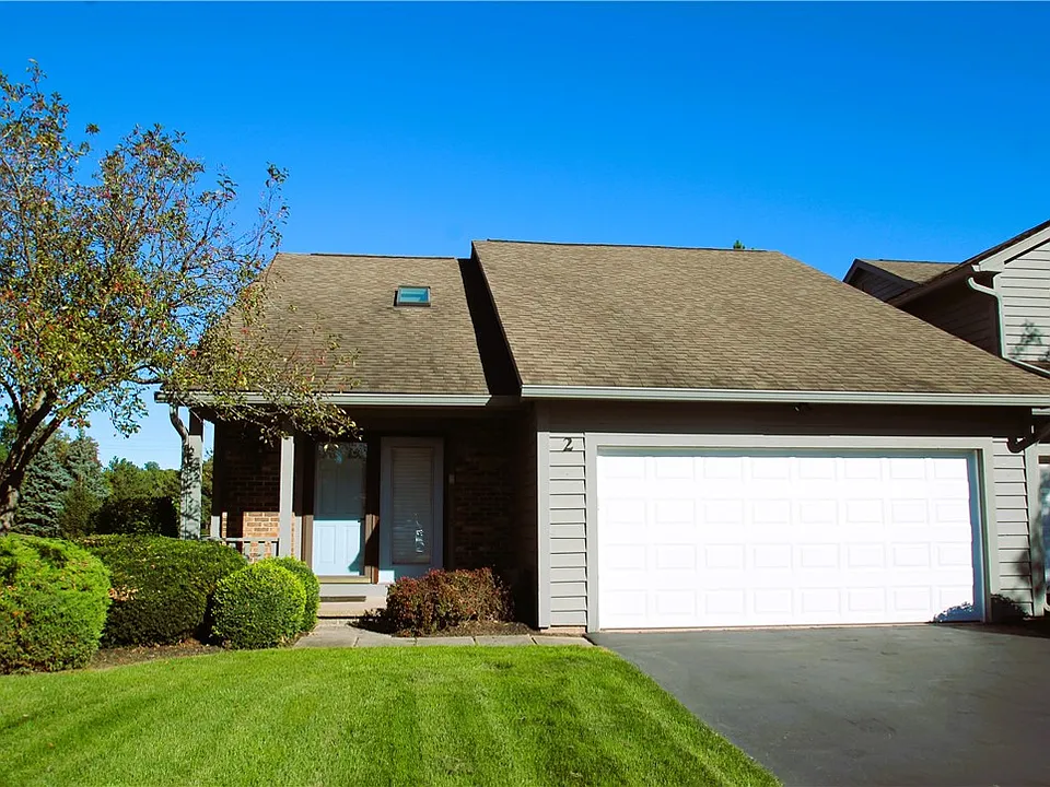 2 Shanbrook Dr