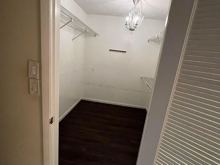 4491 Crystal Lake Dr — Photo 13