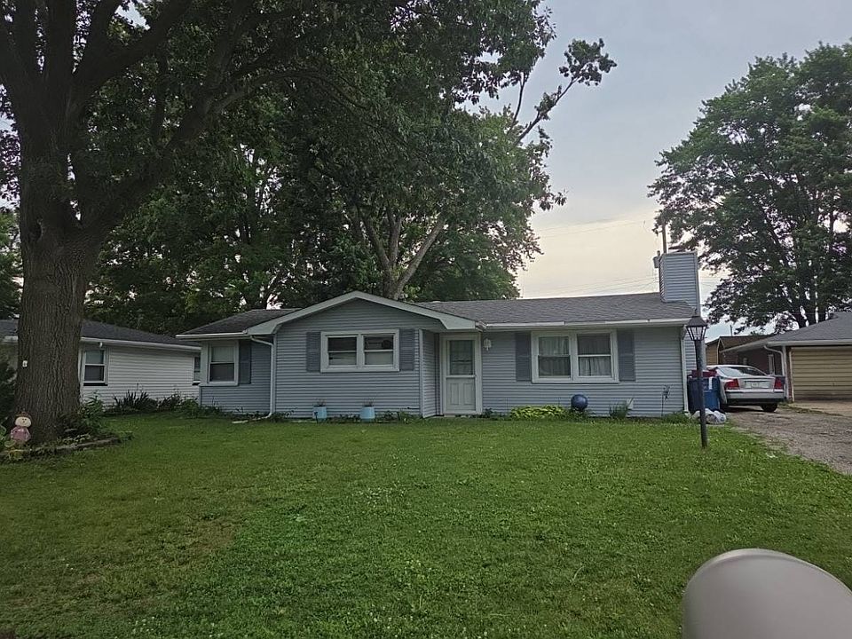 1st image of 2319 8th St