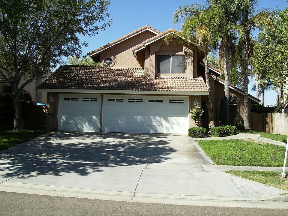 1st image of 436 Yosemite Cir