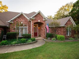 1023 River Overlook Loop, Van Buren, AR 72956