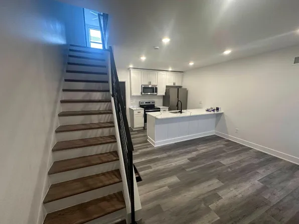 2709 W Westmoreland St, Philadelphia, PA 19129