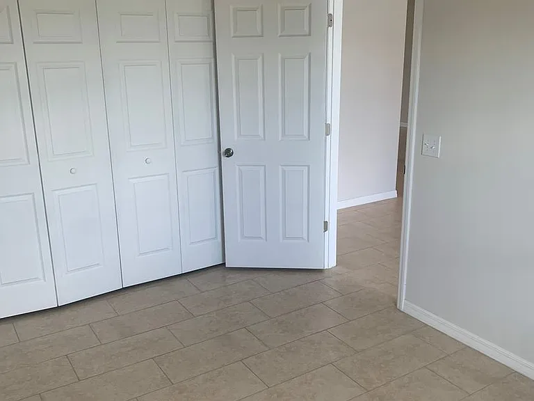 1026 Andalusia Blvd — Photo 7