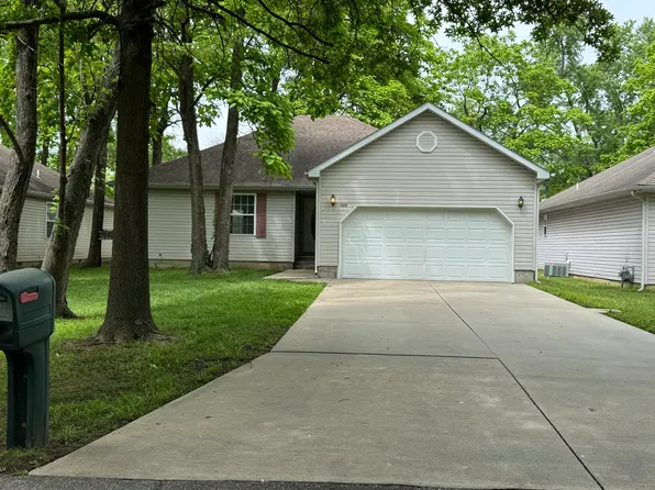 1005 E 22nd St, Pittsburg, KS 66762
