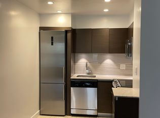 210 W 70th St APT 208, New York, NY 10023