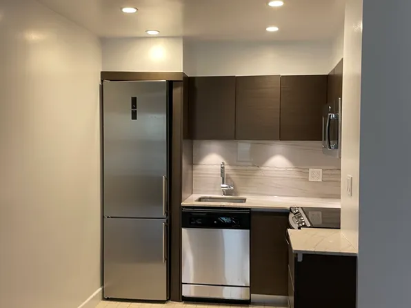 210 West 70th Street image 1 of 4