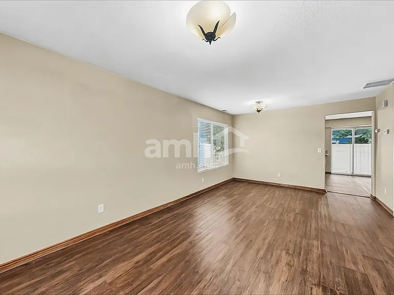 19578 E Randolph Pl — Photo 6