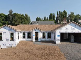 780 Victoria Dr, Moscow, ID 83843