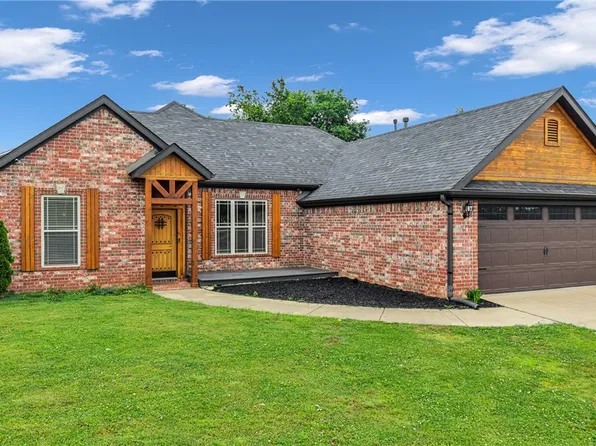 3408 Westminster Ave, Springdale, AR 72762