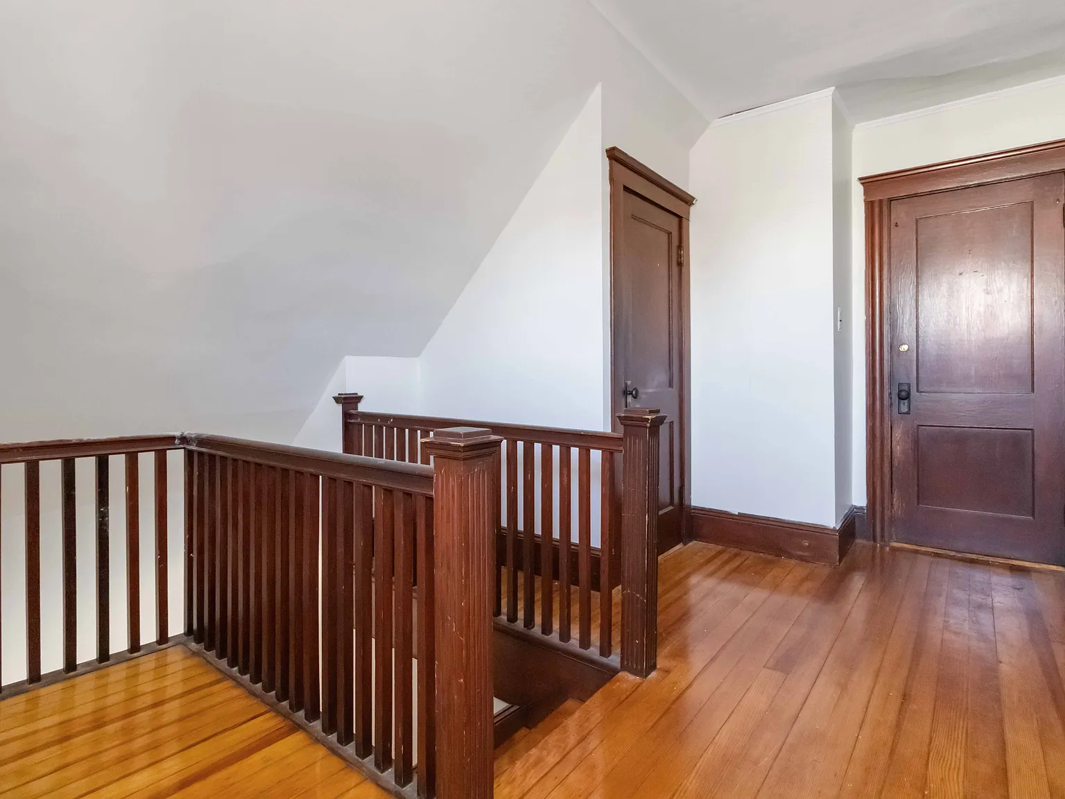 3 bed, 1200 sqft, $2,850 — Photo 3