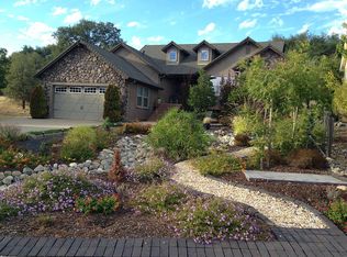 218 Smith Flat Rd, Angels Camp, CA 95222