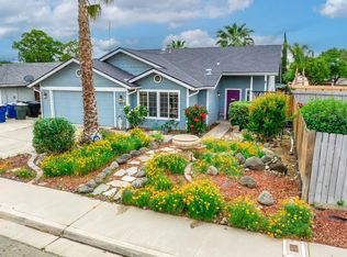 957 Burlwood Ave, Hanford, CA