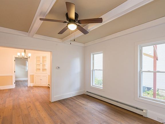 4th image of 7 Stevens St